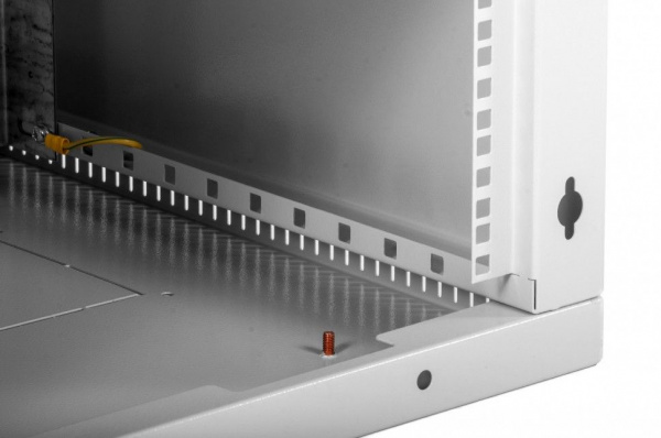 ШРН-Э-6.500.1 Шкаф телекоммуникационный настенный разборный ЭКОНОМ 6U (600 × 520) дверь металл