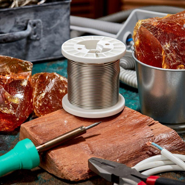 (09-3507) Припой ПОМ-3, 500г, Ø2мм, (олово 97%, медь 3%), бессвинцовый, ГОСТ 21931-76, катушка REXANT