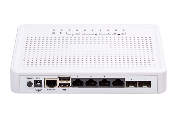 (ESR-10) Сервисный маршрутизатор ESR-10, 4х Ethernet 10/100/1000 Base-T, 2х 1000Base-X (SFP), 1х RS-232 (RJ-45), 2х USB2.0, 1 GB RAM, 230V AC