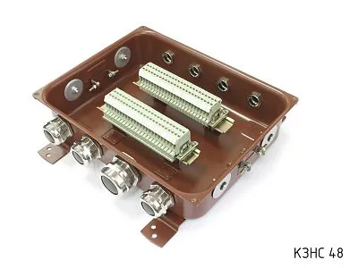(zeta30350) Коробка с зажимами наборными КЗНС-48 УХЛ 1,5 IP65 латунный ввод ЗЭТАРУС